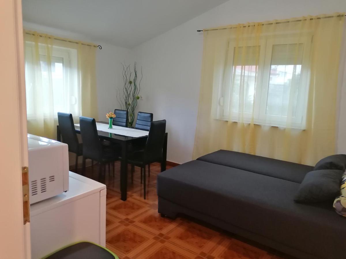 Apartmani Ivana Senj Zengg Kültér fotó