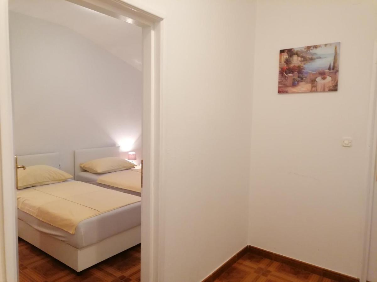 Apartmani Ivana Senj Zengg Kültér fotó