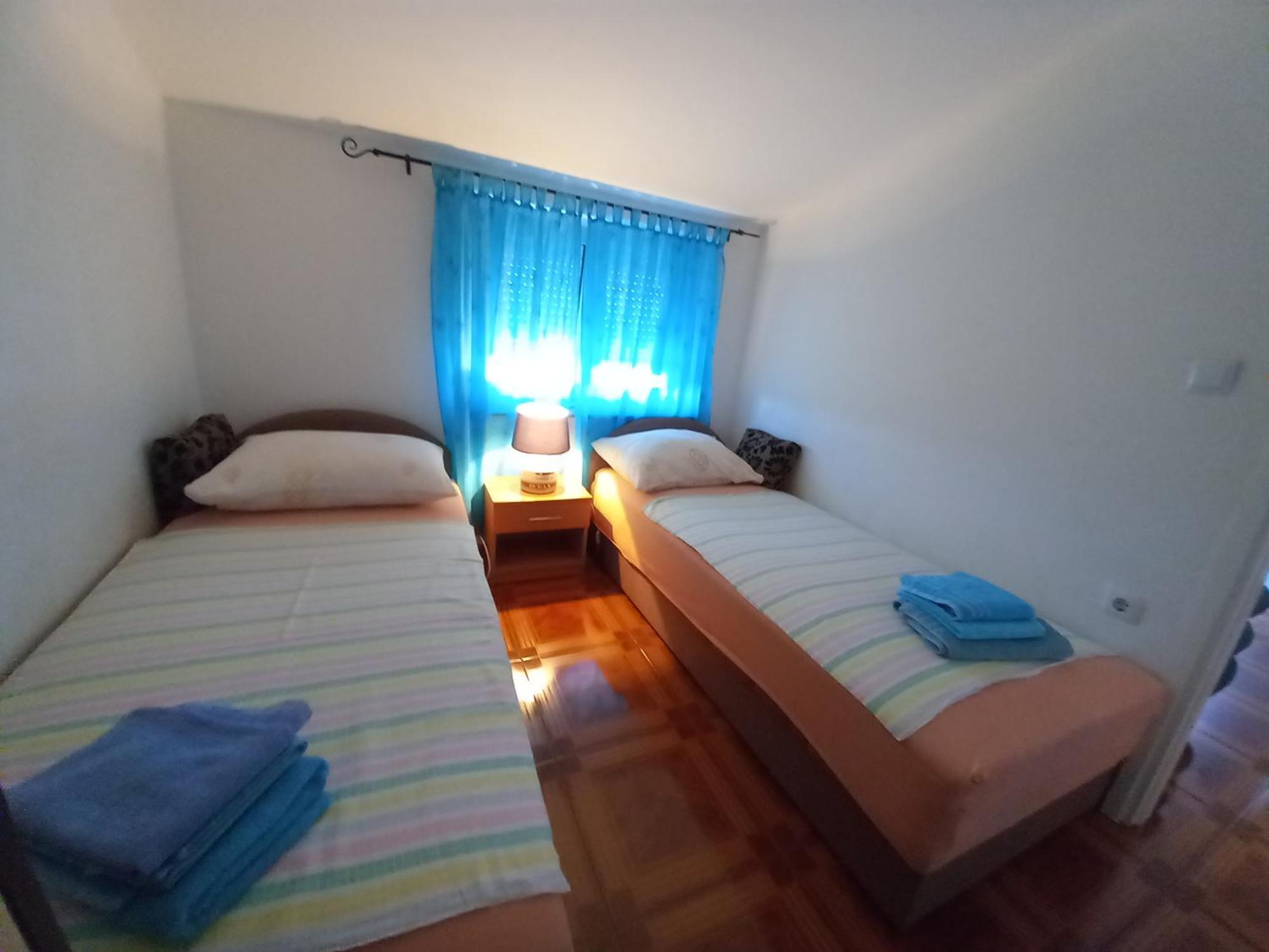 Apartmani Ivana Senj Zengg Szoba fotó
