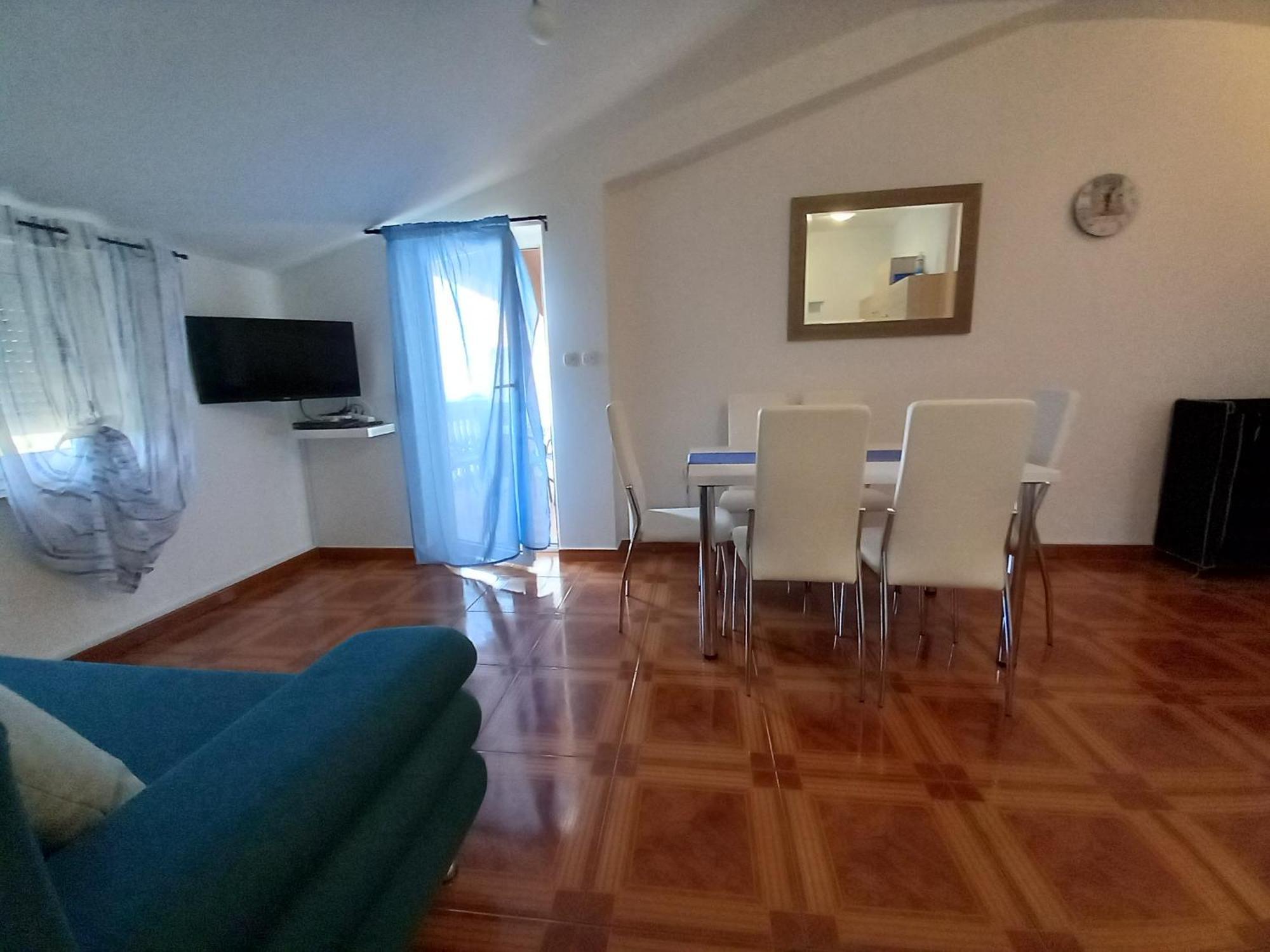 Apartmani Ivana Senj Zengg Szoba fotó