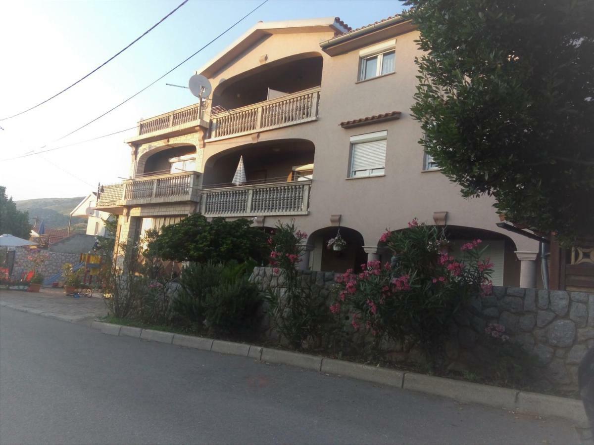 Apartmani Ivana Senj Zengg Kültér fotó